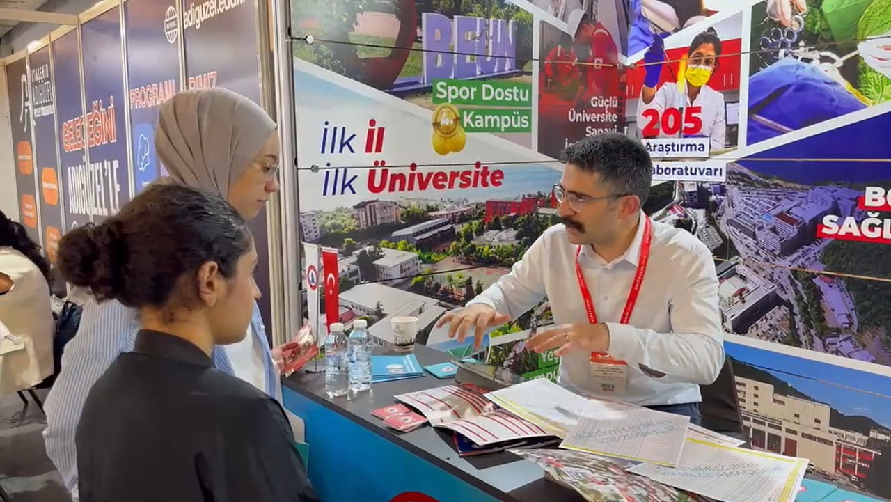 ZONGULDAK BÜLENT ECEVİT ÜNİVERSİTESİ (BEUN), YKS TERCİH DÖNEMİNDE YÜRÜTTÜĞÜ TANITIM FAALİYETLERİ...