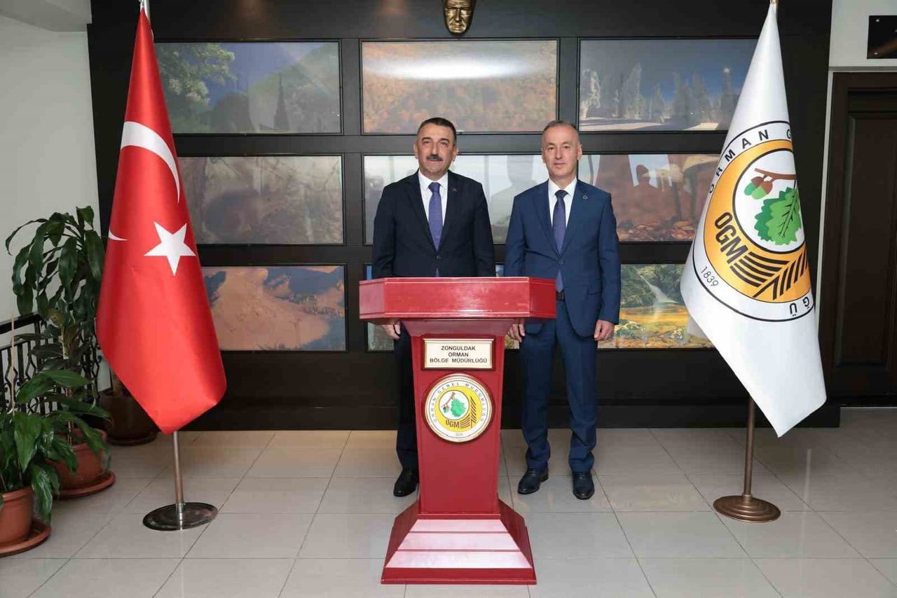 ZONGULDAK VALİSİ OSMAN HACIBEKTAŞOĞLU, ZONGULDAK ORMAN BÖLGE MÜDÜRÜ HALİL OFLU’YU ZİYARET...