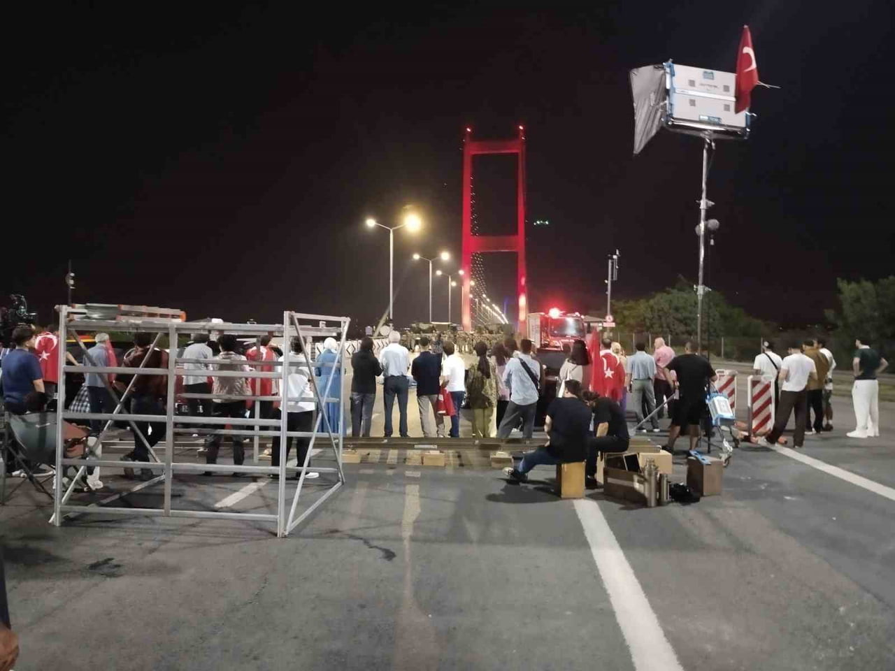 15 TEMMUZ ŞEHİTLER KÖPRÜSÜ "ASIRLIK GECE" FİLMİNİN ÇEKİMLERİ KAPSAMINDA GECE SAATLERİNDE ANADOLU...