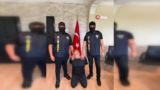 2 Organize Suç örgütü elebaşı Gürcistan’dan ülkemize iade edildi