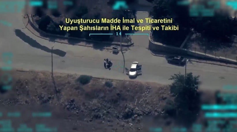 20 İLDE UYUŞTURUCU MADDE SATICILARI VE YASA DIŞI KENEVİR EKİMİNE YÖNELİK OPERASYON...
