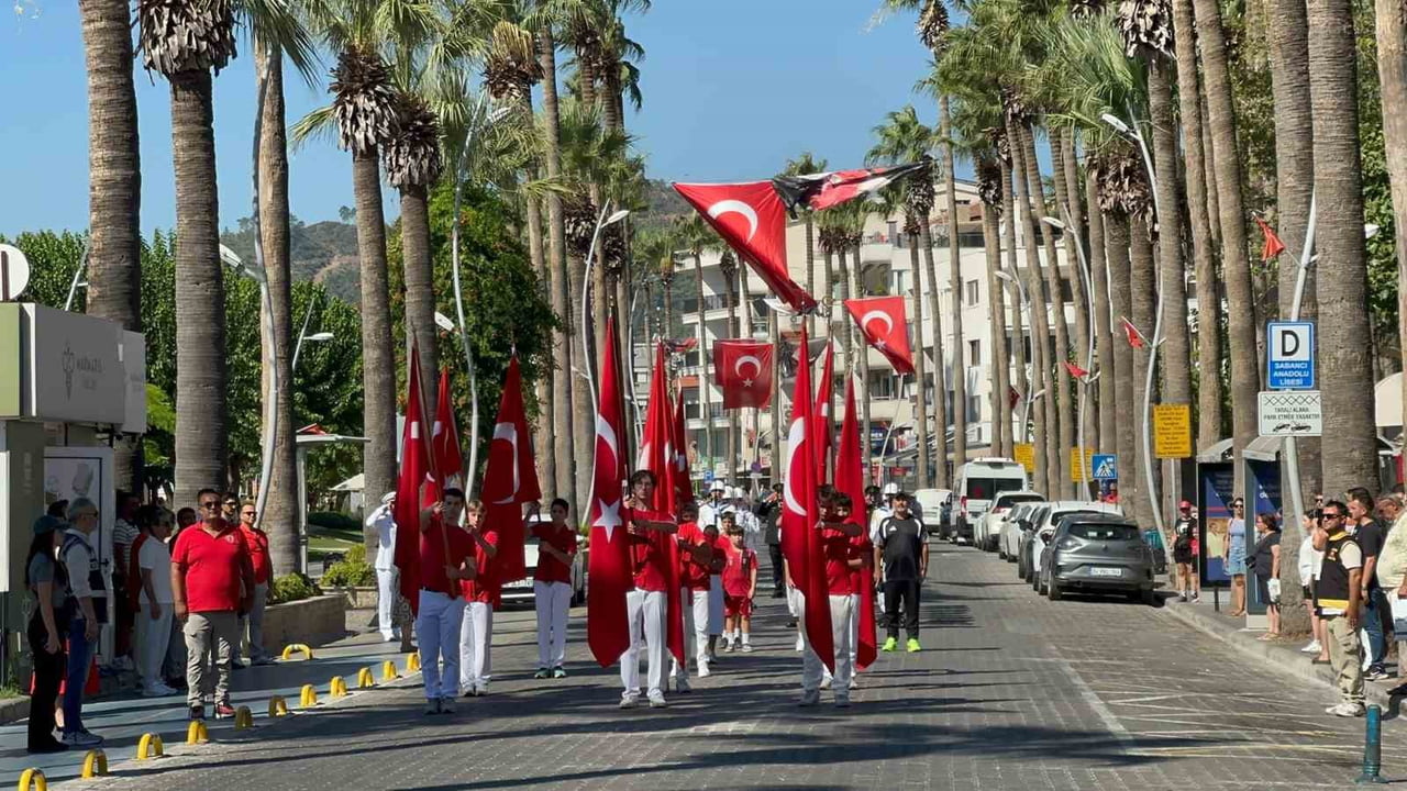 30 AĞUSTOS ZAFER BAYRAMI'NIN 104. YILI  MUĞLA’NIN MARMARİS İLÇESİ ATATÜRK MEYDANI'NDA DÜZENLENEN...