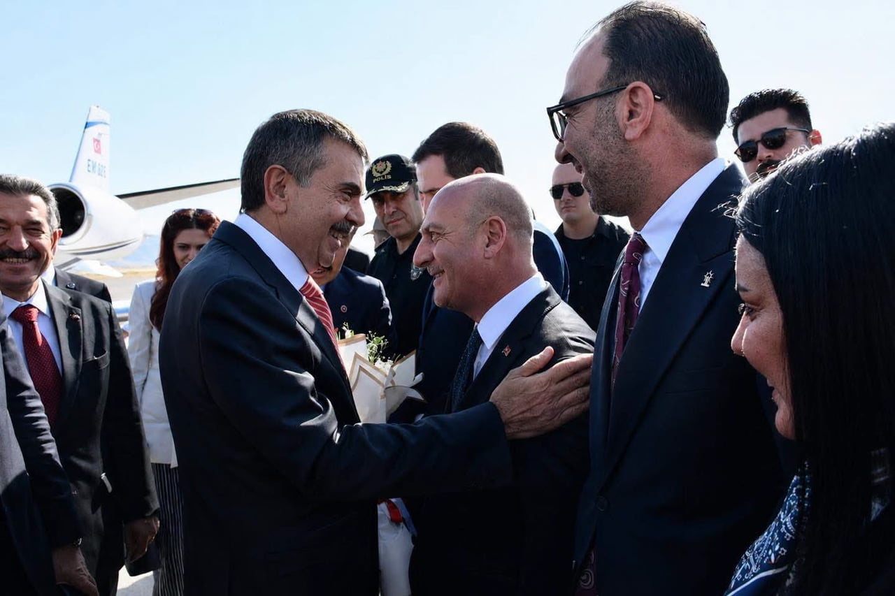 81 İLİN MİLLİ EĞİTİM MÜDÜRLERİNİN KATILACAĞI TOPLANTIYA BAŞKANLIK ETMEK ÜZERE ŞIRNAK’A GELEN MİLLİ...