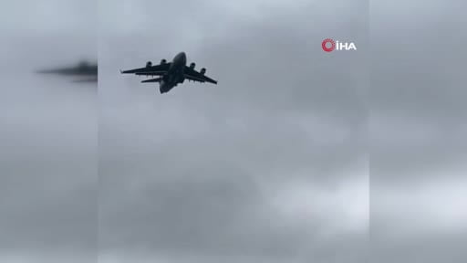 ABD'ye ait bir askeri nakliye uçağı, Moskova'ya iniş yaptı. Kremlin Sarayı, uçakla ilgili herhangi...