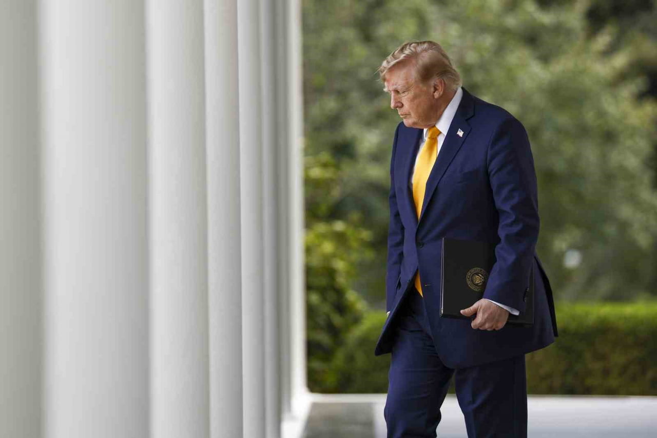 ABD BAŞKANI DONALD TRUMP, KANADA'DA ONTARİO GÖLÜ'NÜN ADINI AMERİKA GÖLÜ OLARAK DEĞİŞTİRMEYİ...