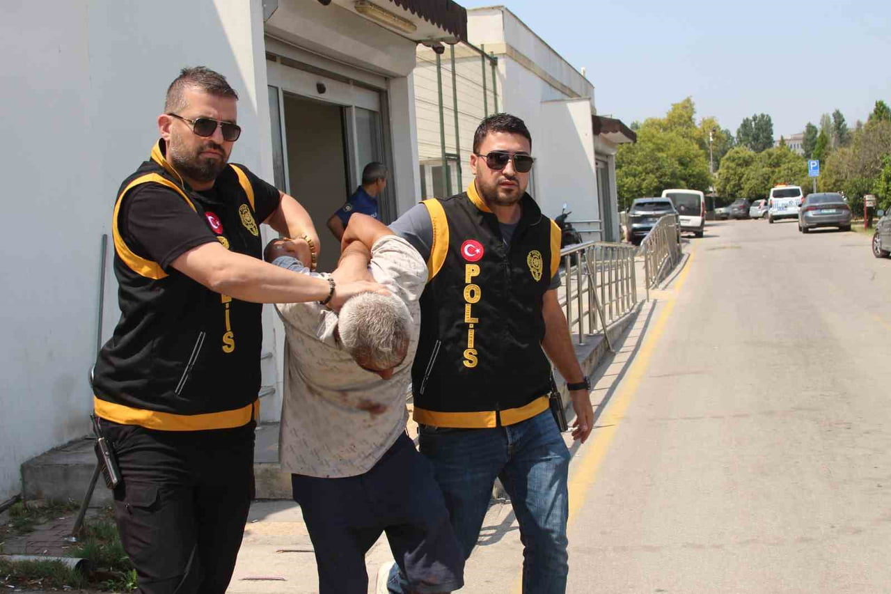 ADANA’DA 10 YIL ÖNCE BOŞANDIĞI EŞİNİ 8 YERİNDEN BIÇAKLAYARAK AĞIR YARALAYAN ŞÜPHELİNİN İFADESİ...
