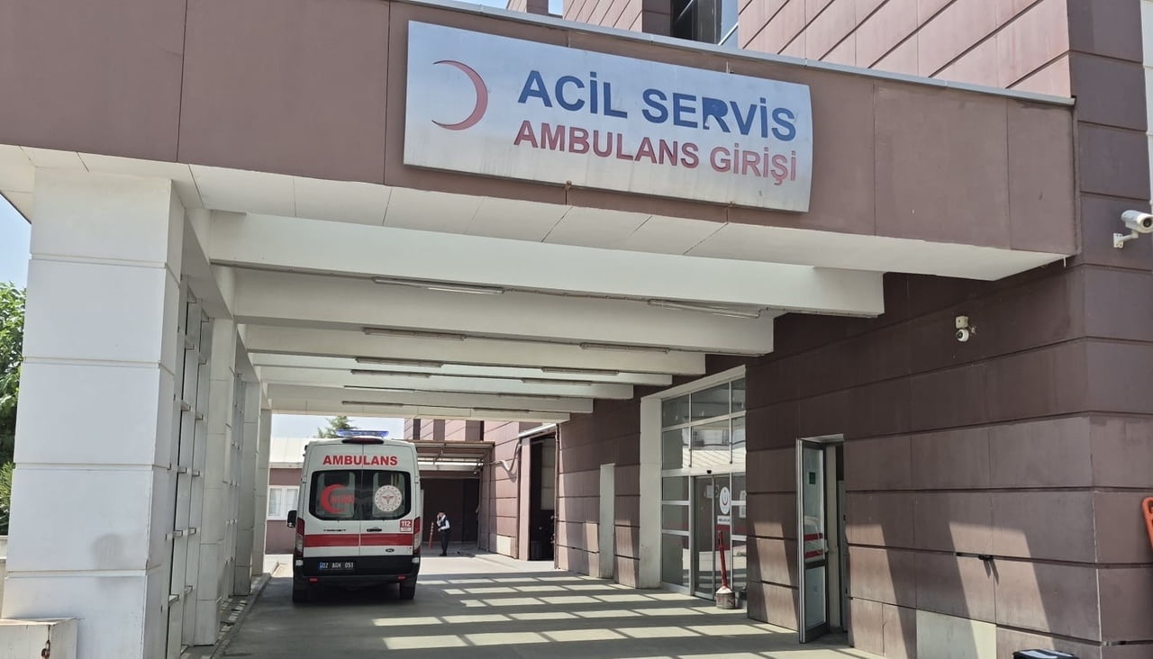 ADIYAMAN’DA, İCTİGİ ÇORBA NEFES BORUSUNA KAÇAN KİŞİ KALDIRILDIĞI HASTANEDE YAŞAM SAVAŞI...