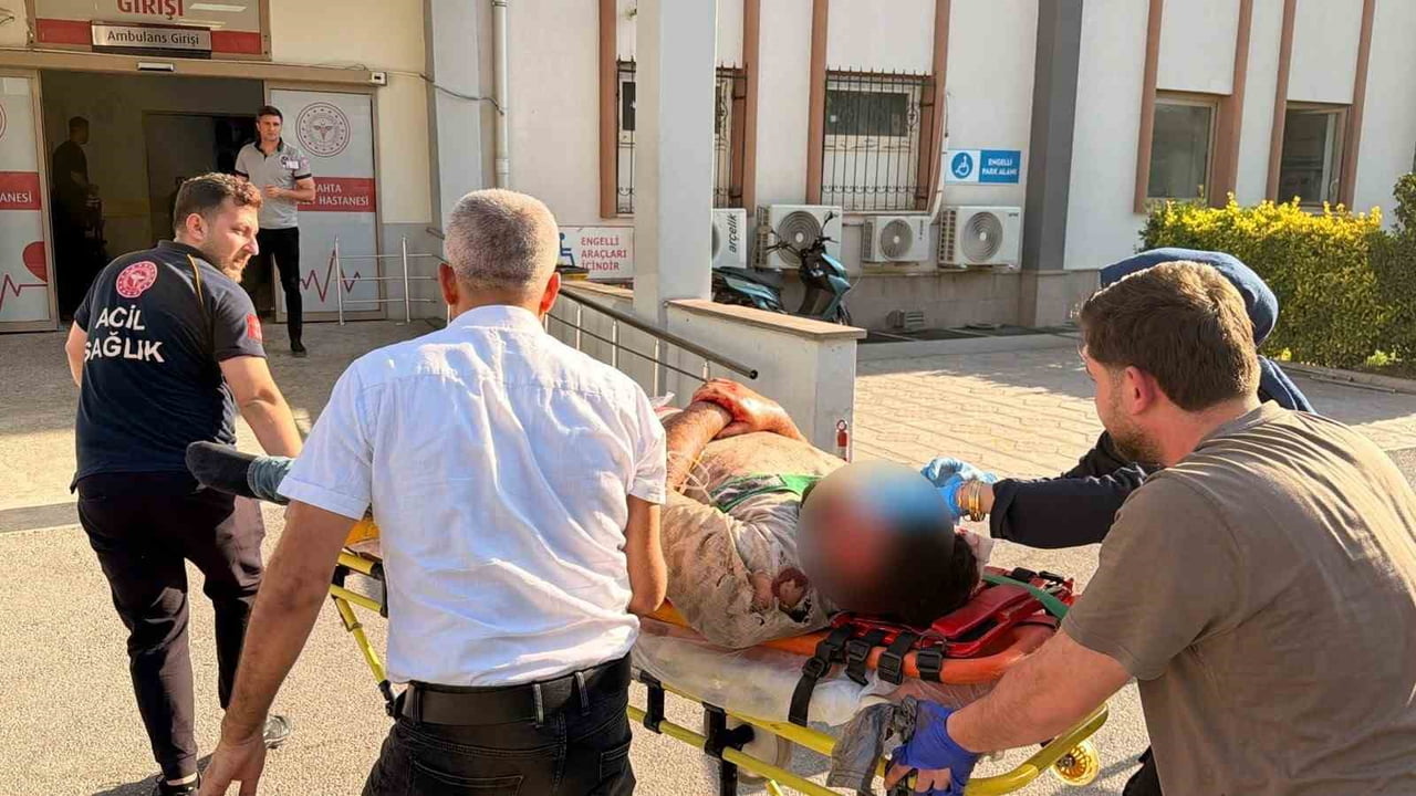 ADIYAMAN’DA, OTOMOBİL İLE MOTOSİKLETİN ÇARPIŞMASI SONUCU MEYDANA GELEN FECİ KAZADA 1 KİŞİ AĞIR...