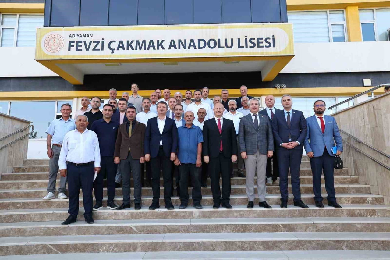 ADIYAMAN VALİLİĞİ TARAFINDAN VATANDAŞLARIN SORUN, TALEP VE ÖNERİLERİNİN DOĞRUDAN DİNLENMESİ...