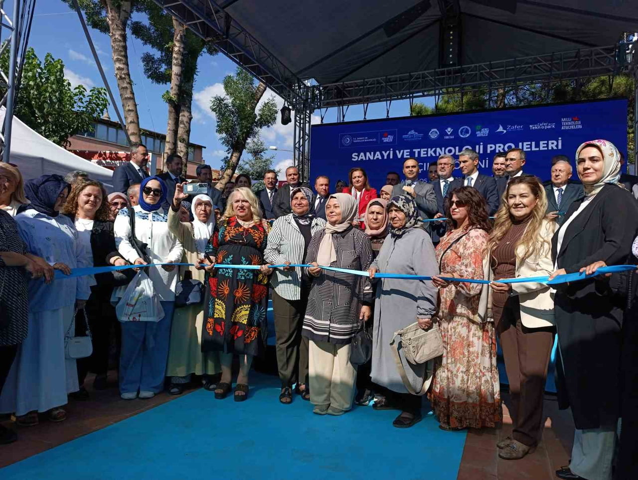 AFYONKARAHİSAR GASTRONOMİ SOKAĞI İLE SANAYİ VE TEKNOLOJİ PROJELERİ AÇILIŞ TÖRENİ