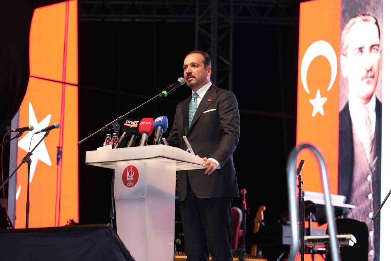 AK PARTİ GENEL BAŞKAN YARDIMCISI VE TÜRK DEVLETLERİ İLE İLİŞKİLER BAŞKANI KÜRŞAD ZORLUİ PROGRAMDA...