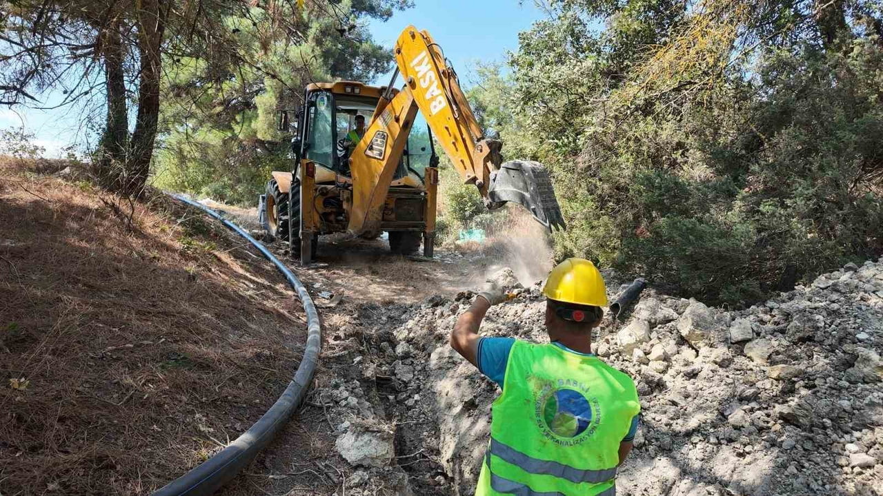 AKBAŞ MAHALLESİ’NİN İÇME SUYU ALTYAPISI GÜÇLENDİRİLİYOR