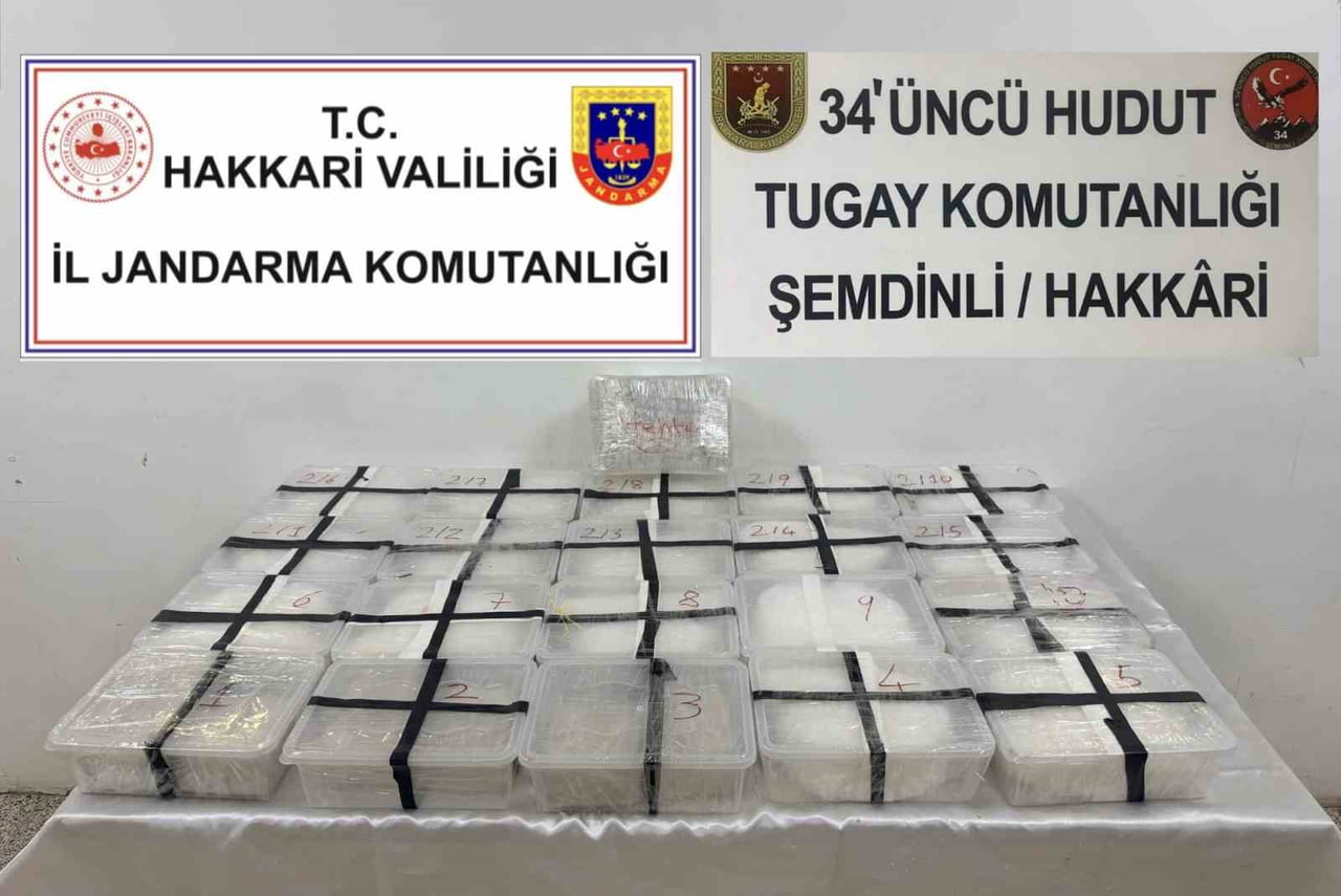 AKKARİ İL JANDARMA KOMUTANLIĞI EKİPLERİNCE UYUŞTURUCU İLE MÜCADELE KAPSAMINDA GERÇEKLEŞTİRİLEN...