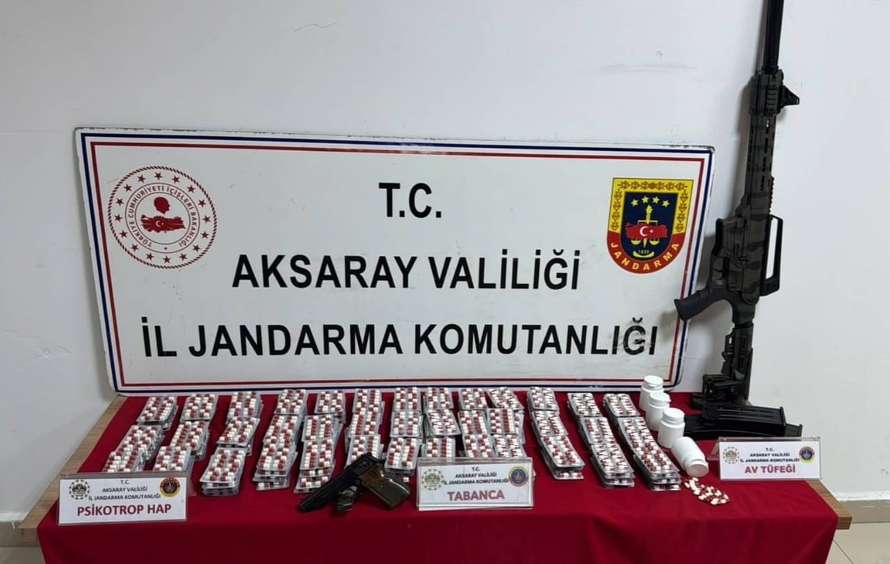 AKSARAY’DA UYUŞTURUCU İMAL VE TİCARETİ YAPTIĞI TESPİT EDİLEN 4 ŞAHIS JANDARMANIN OPERASYONUYLA...