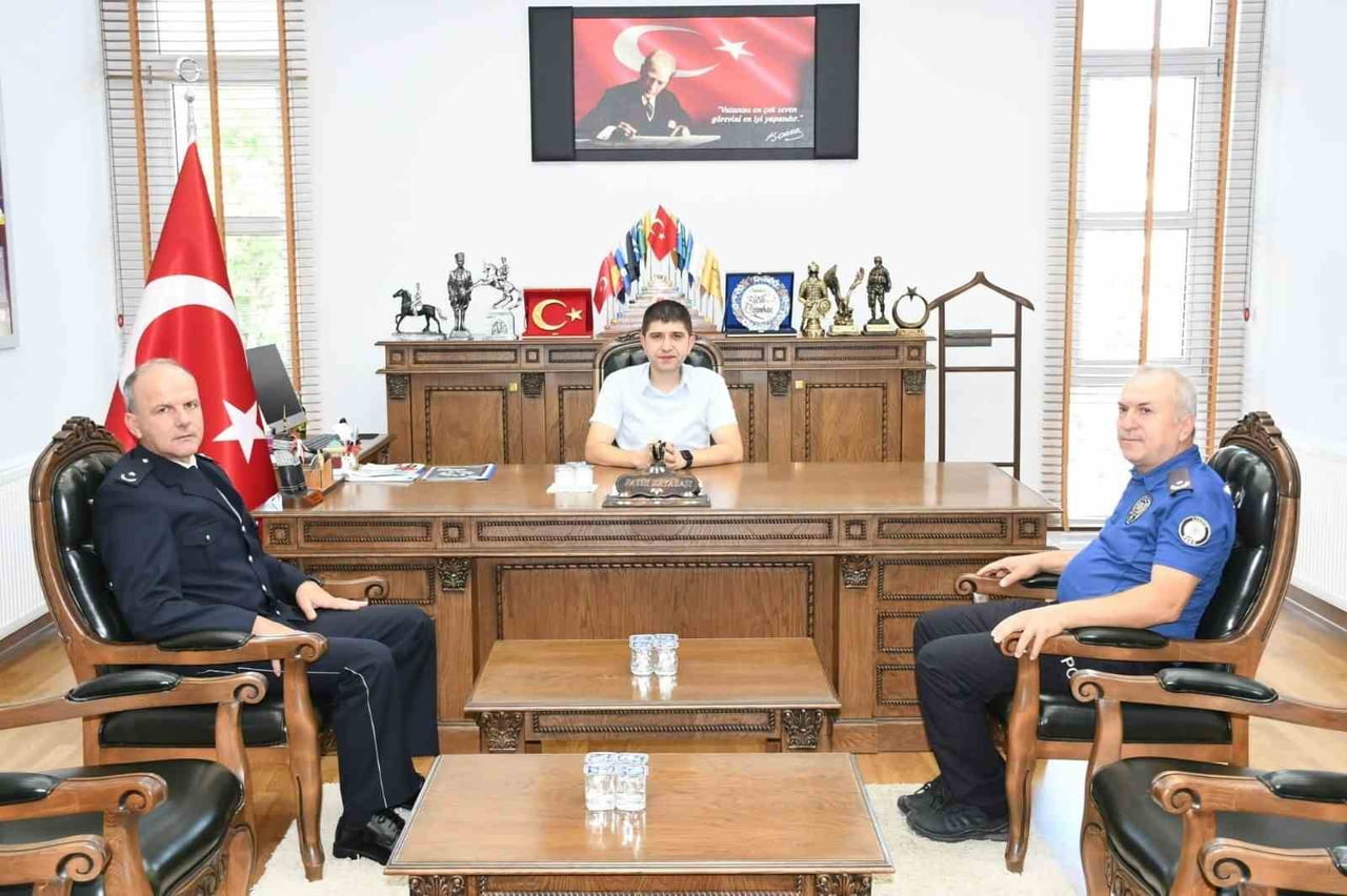 ALAÇAM İLÇE EMNİYET MÜDÜRLÜĞÜ'NDE GÖREV DEĞİŞİMİ YAŞANDI. GÖREV YERİ DEĞİŞEN RAMAZAN AKTAŞ’IN...