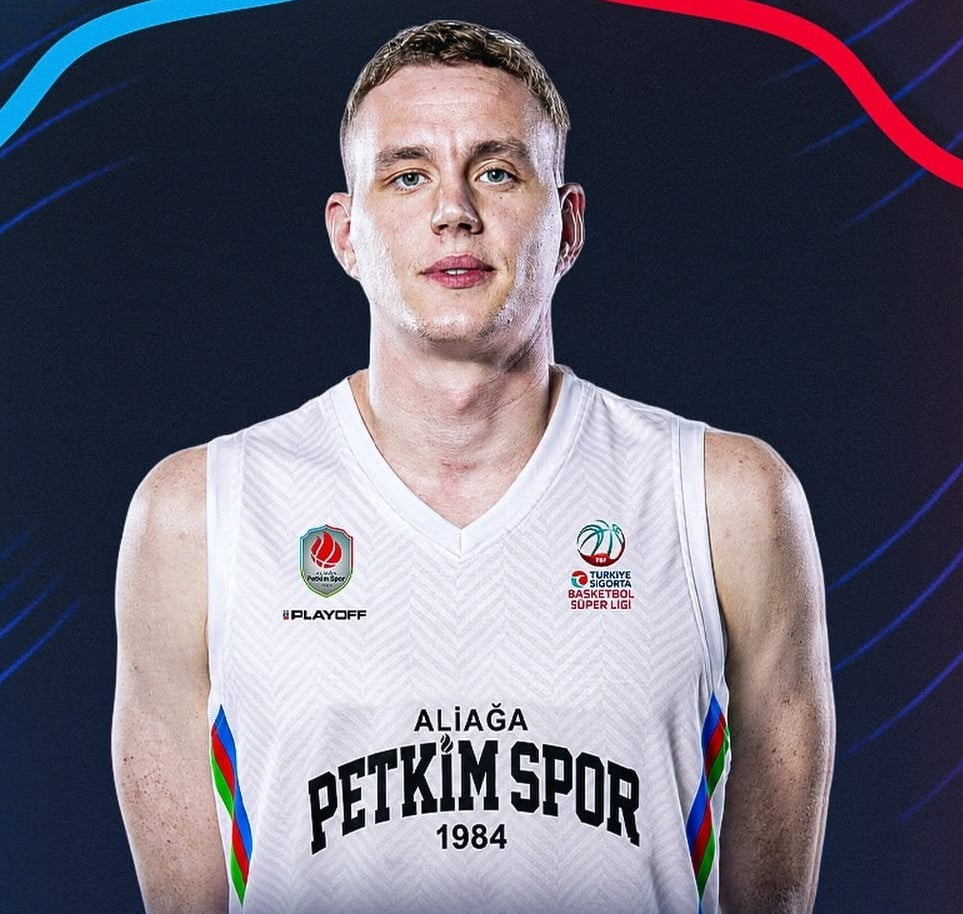 ALİAĞA PETKİMSPOR, ANZEJS PASECNİKS'İ TRANSFER ETTİ