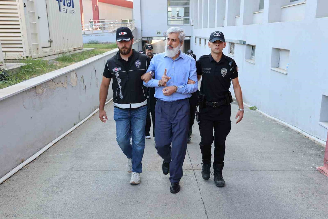 ALPARSLAN KUYTUL VE EŞİ SEMRA KUYTUL DAHİL 56 ŞÜPHELİ ADLİYEYE SEVK EDİLDİ.