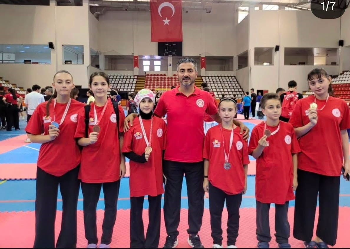 AMASYA’DA DÜZENLENEN ANADOLU YILDIZLAR LİGİ (ANALİG) TAEKWONDO 1. ETAP 3. GRUP MÜSABAKALARINDA...