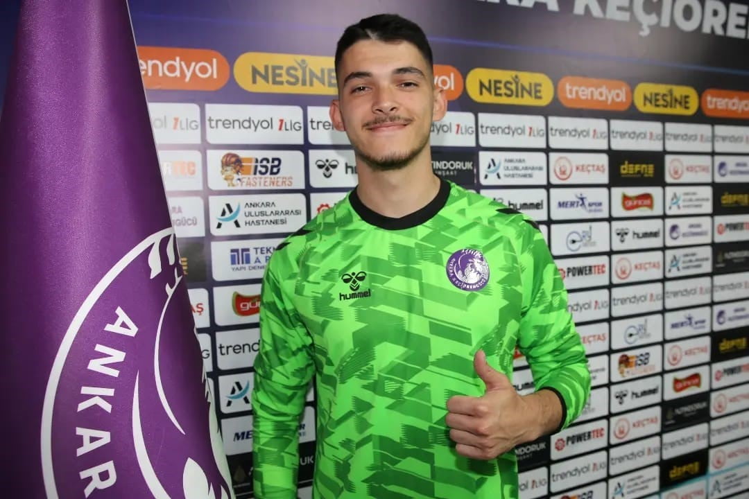 ANKARA KEÇİÖRENGÜCÜ, 22 YAŞINDAKİ KALECİ EFE KAAN YILDIZ'I KADROSUNA KATTIĞINI AÇIKLADI.