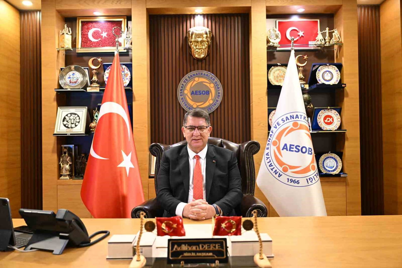 ANTALYA ESNAF VE SANATKARLAR ODALARI BİRLİĞİ (AESOB) BAŞKANI ADLIHAN DERE,