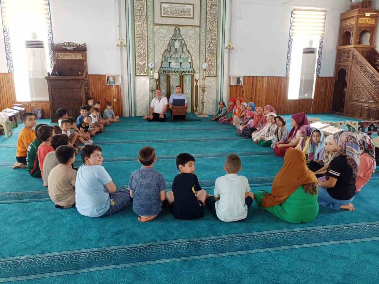 AYDIN'IN BOZDOĞAN İLÇESİNDE İLÇE MÜFTÜLÜĞÜ TARAFINDAN YAZ KUR'AN KURSLARINDA EĞİTİM GÖREN...