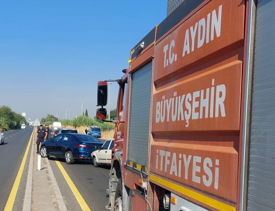 AYDIN’DA 8 ARAÇLI ZİNCİRLEME TRAFİK KAZASI