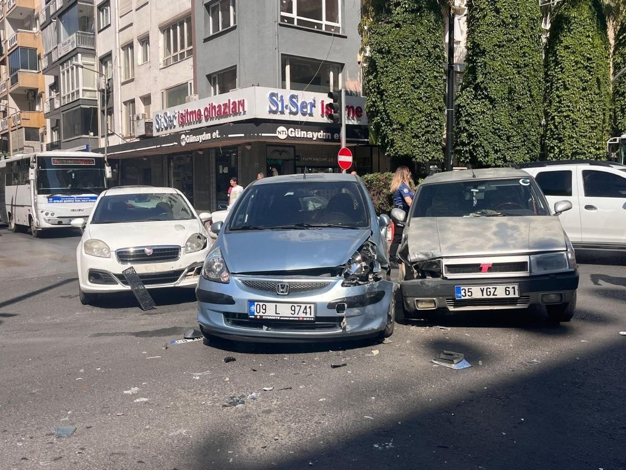 AYDIN’DA ZİNCİRLEME TRAFİK KAZASI
