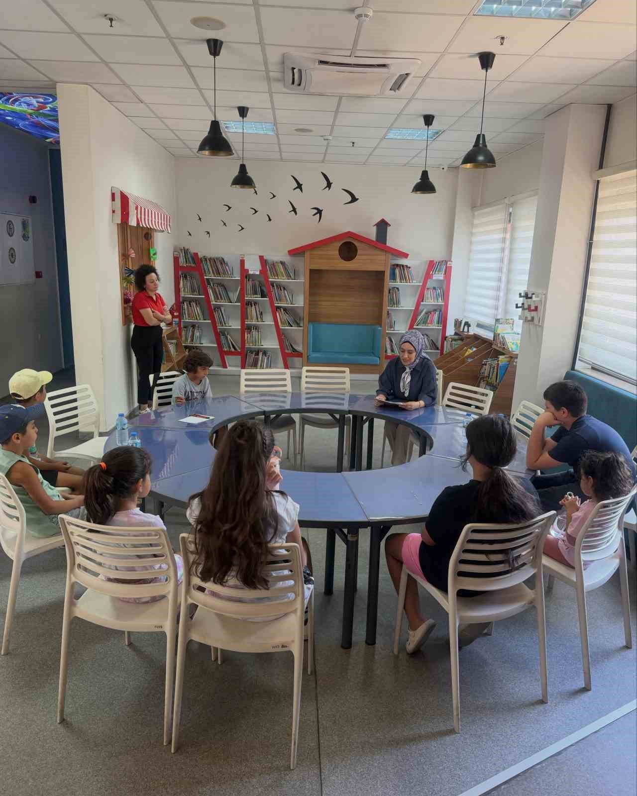 AYDIN İL HALK KÜTÜPHANESİ TARAFINDAN KÜYAP ETKİNLİKLERİ KAPSAMINDA DÜZENLENEN "SİHİRLİ...