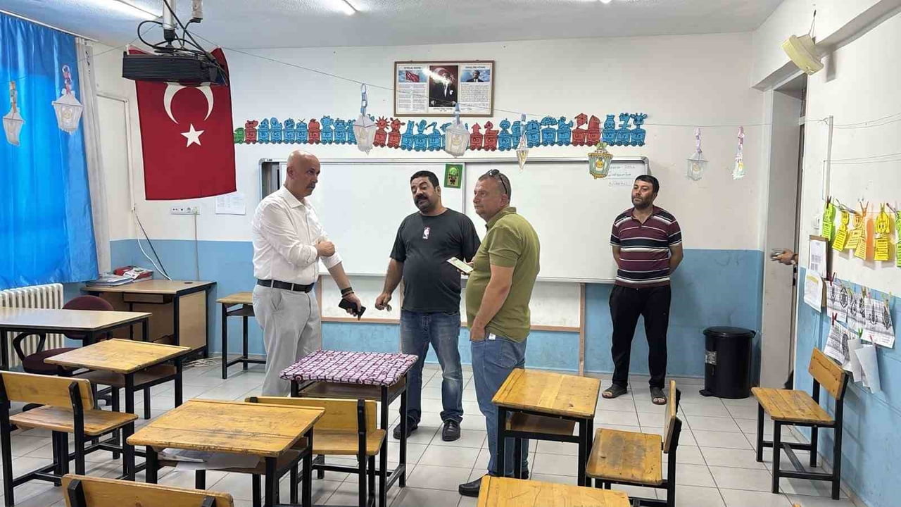 AYDIN’IN BOZDOĞAN İLÇESİNDE 2026-2027 EĞİTİM ÖĞRETİM YILI ÖNCESİNDE OKULLARDA YÜRÜTÜLEN YENİLEME...