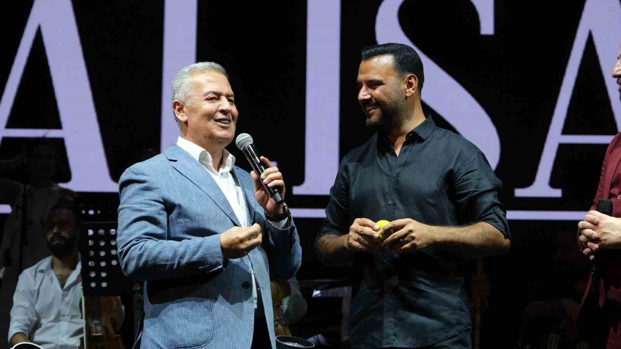 AYDIN’IN BUHARKENT İLÇESİNDE 19’UNCU TAZE İNCİR FESTİVALİ, ÜNLÜ SANATÇI ALİŞAN’IN SAHNE ALDIĞI...