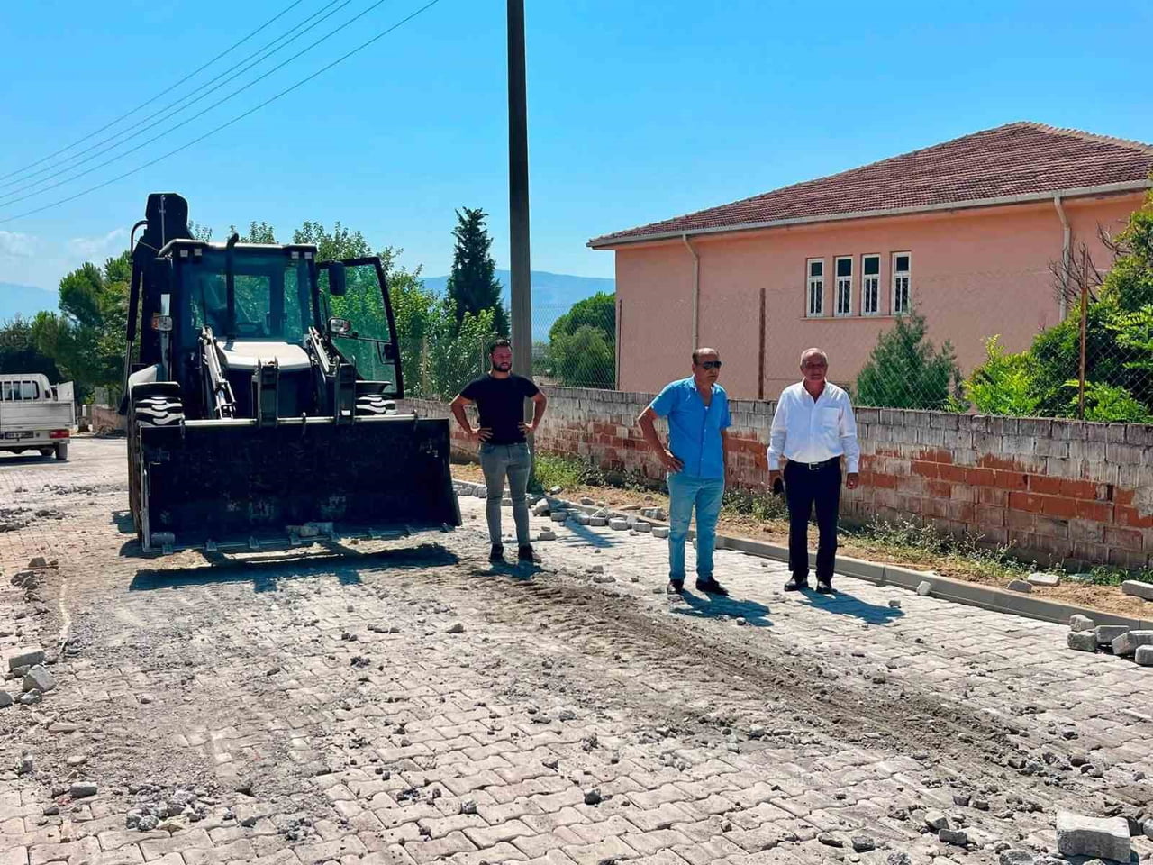 AYDIN’IN SULTANHİSAR İLÇESİNDE BELEDİYE BAŞKANI OSMAN YILDIRIMKAYA, VATANDAŞLARIN TALEP VE...