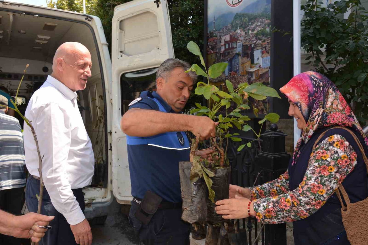 BABADAĞ BELEDİYESİ, İLÇE EKONOMİSİNE VE TARIMSAL ÜRETİME KATKI SAĞLAMAK AMACIYLA İLÇE GENELİNDE...