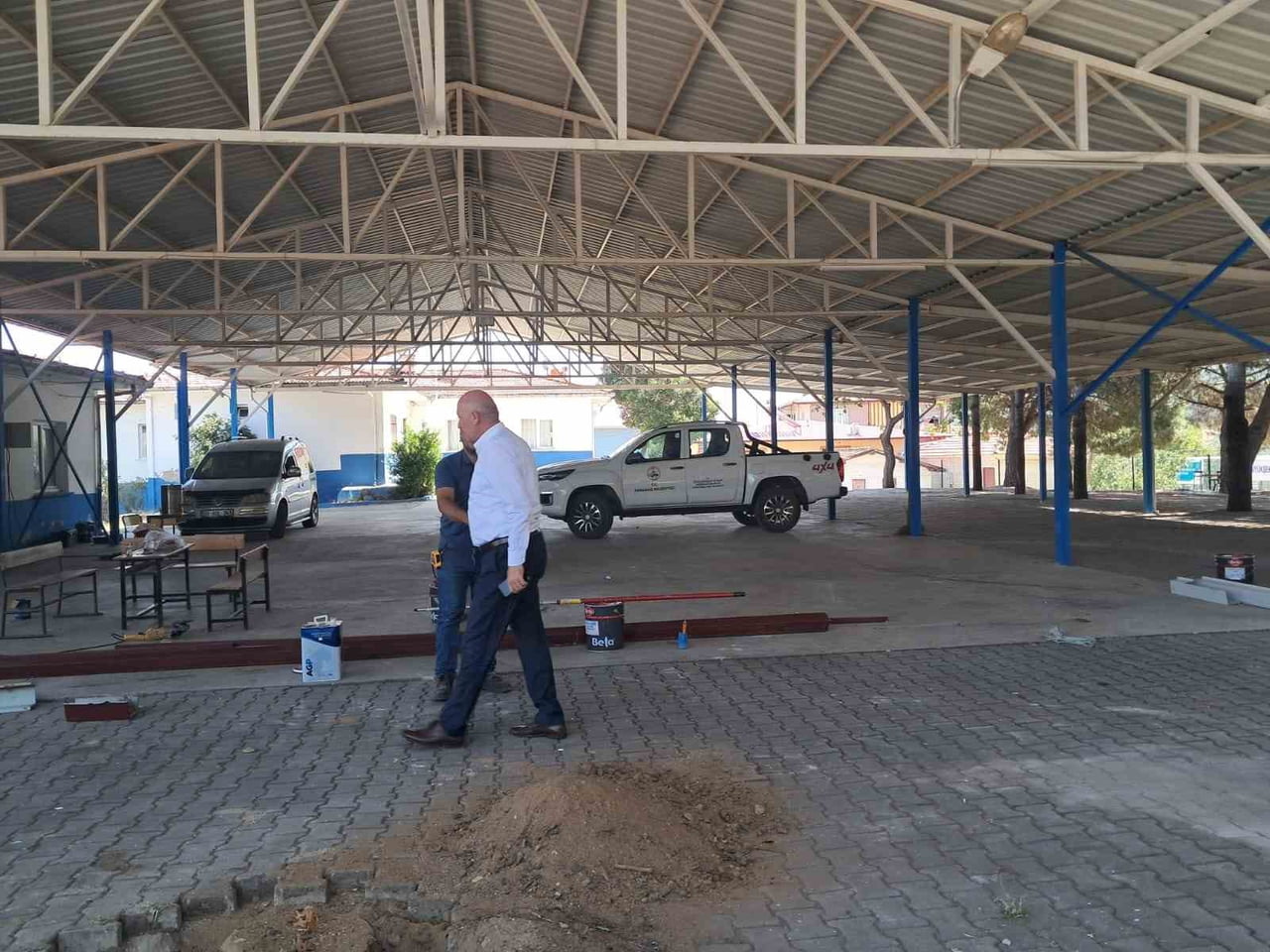BABADAĞ BELEDİYESİ, YENİKÖY MAHALLESİ’NDEKİ OKUL BAHÇESİNİN ÖĞRENCİLER TARAFINDAN FARKLI HAVA...