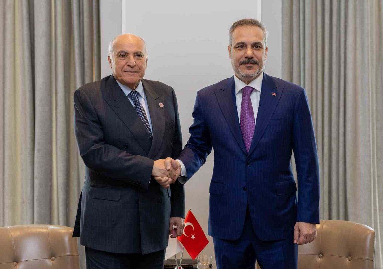 BAKAN FİDAN, CEZAYİRLİ MEVKİDAŞI ATTAF İLE GÖRÜŞTÜ