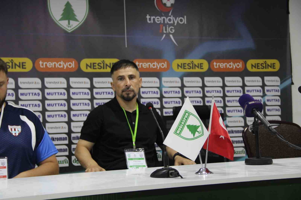 BANDIRMASPOR TEKNİK DİREKTÖRÜ ERTUĞRUL ASLAN, MUĞLASPOR MAÇININ ARDINDAN, “ÇOK FAZLA POZİSYON...