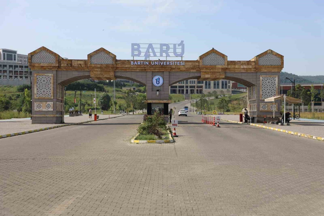 BARTIN ÜNİVERSİTESİ (BARÜ) 2026 YKS YERLEŞTİRME SONUÇLARINA GÖRE BAŞARI SIRALAMALARINDAKİ...