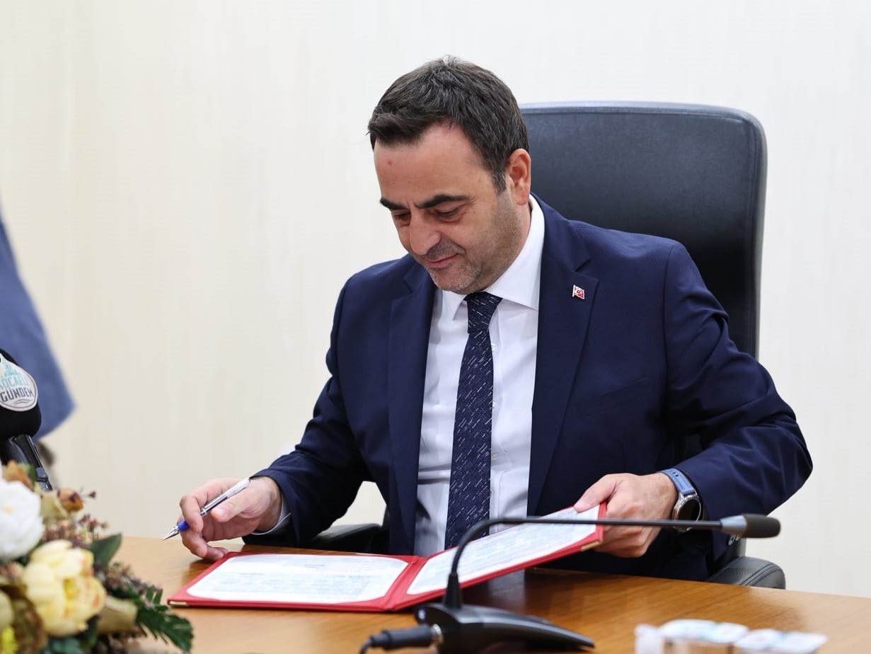 BAŞİSKELE BELEDİYE BAŞKANI YASİN ÖZLÜ