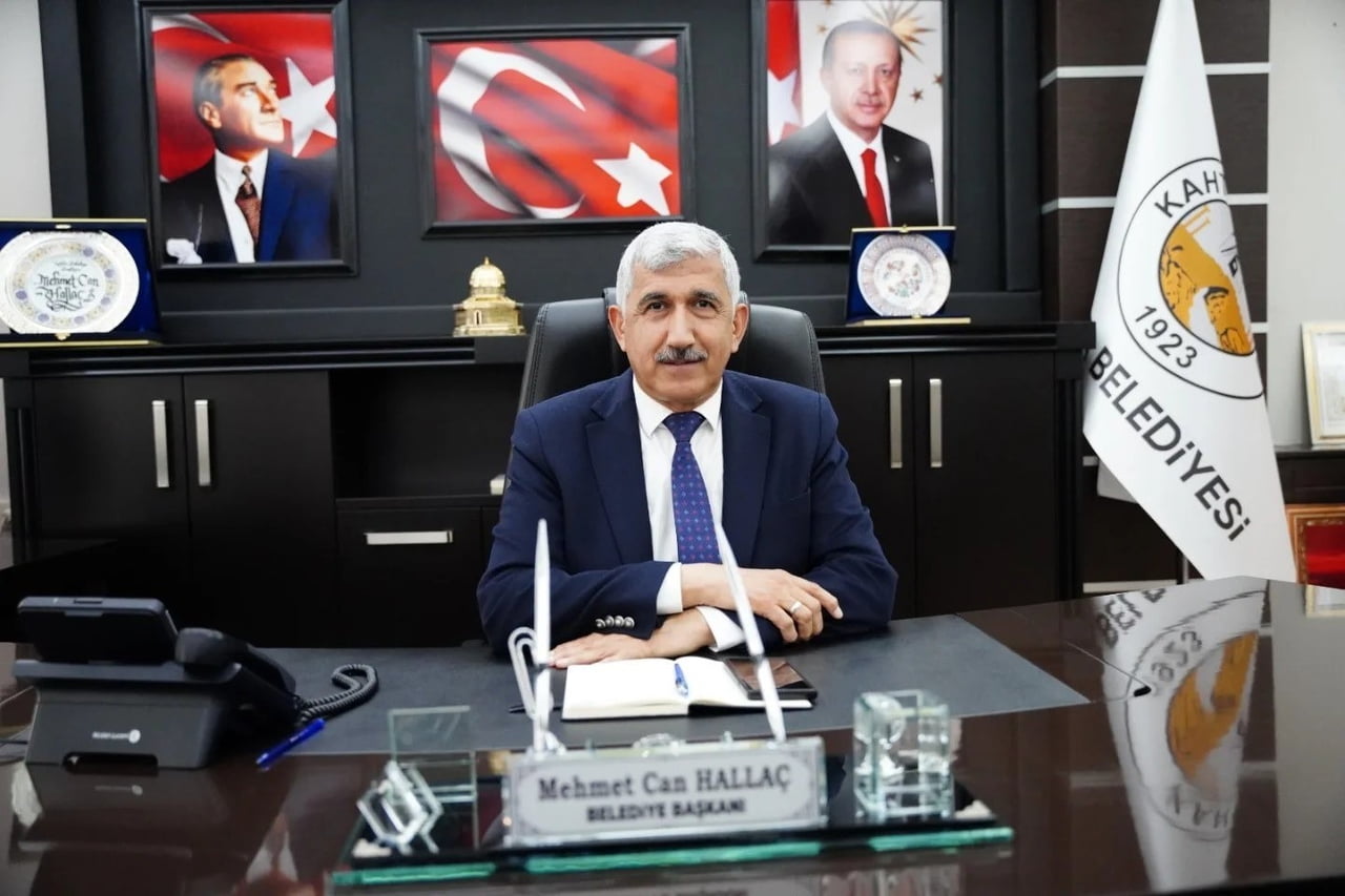 BAŞKAN HALLAÇ: “İLK ÇEYREK ASIRDAN İKİNCİ ÇEYREK ASRA KARARLILIKLA YÜRÜYORUZ”
