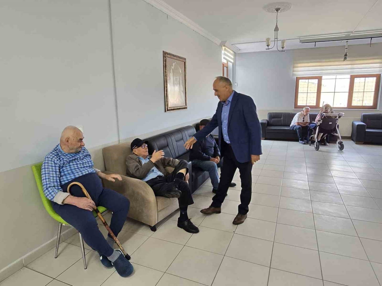 BAYBURT'TA HUZUREVİ SAKİNLERİYLE BİR ARAYA GELDİLER