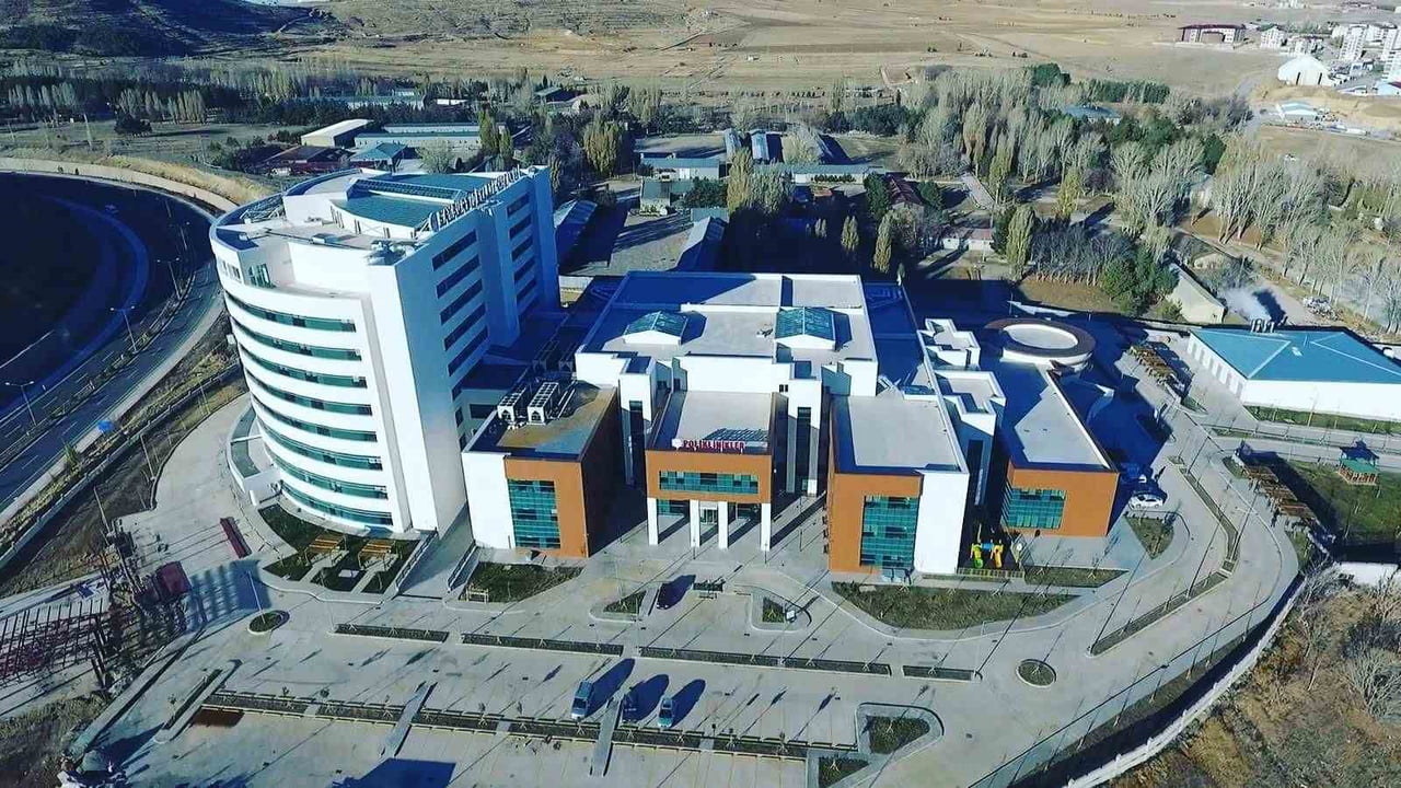 BAYBURT DEVLET HASTANESİ