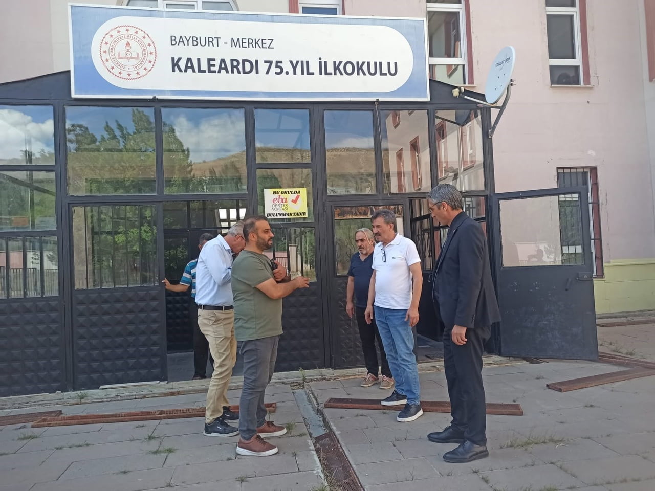 BAYBURT’TA EĞİTİM ÖĞRETİM HAZIRLIKLARI TAMAMLANAN OKULLARDA İNCELEME YAPILDI
