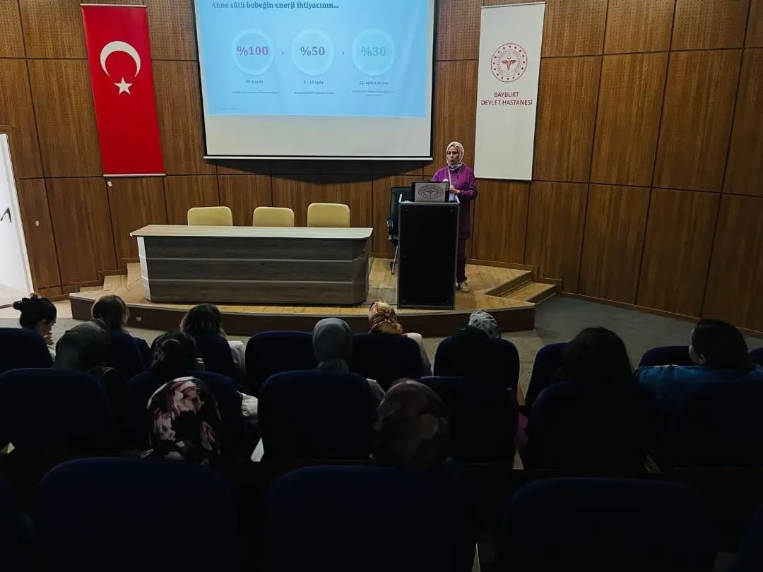 BDH'DE ANNE SÜTÜ KONUSUNDA BİLGİLENDİRME YAPILDI