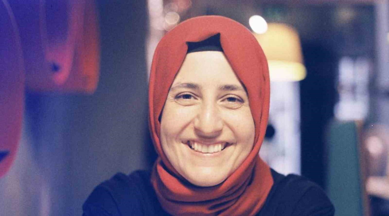 BELKIS BAYRAK