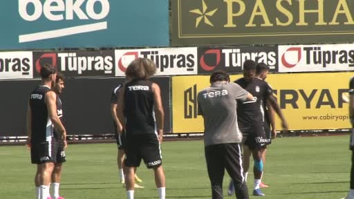 Beşiktaş, UEFA Avrupa Ligi 3. eleme turu ilk maçında yarın deplasmanda Çekya temsilcisi Hradec...