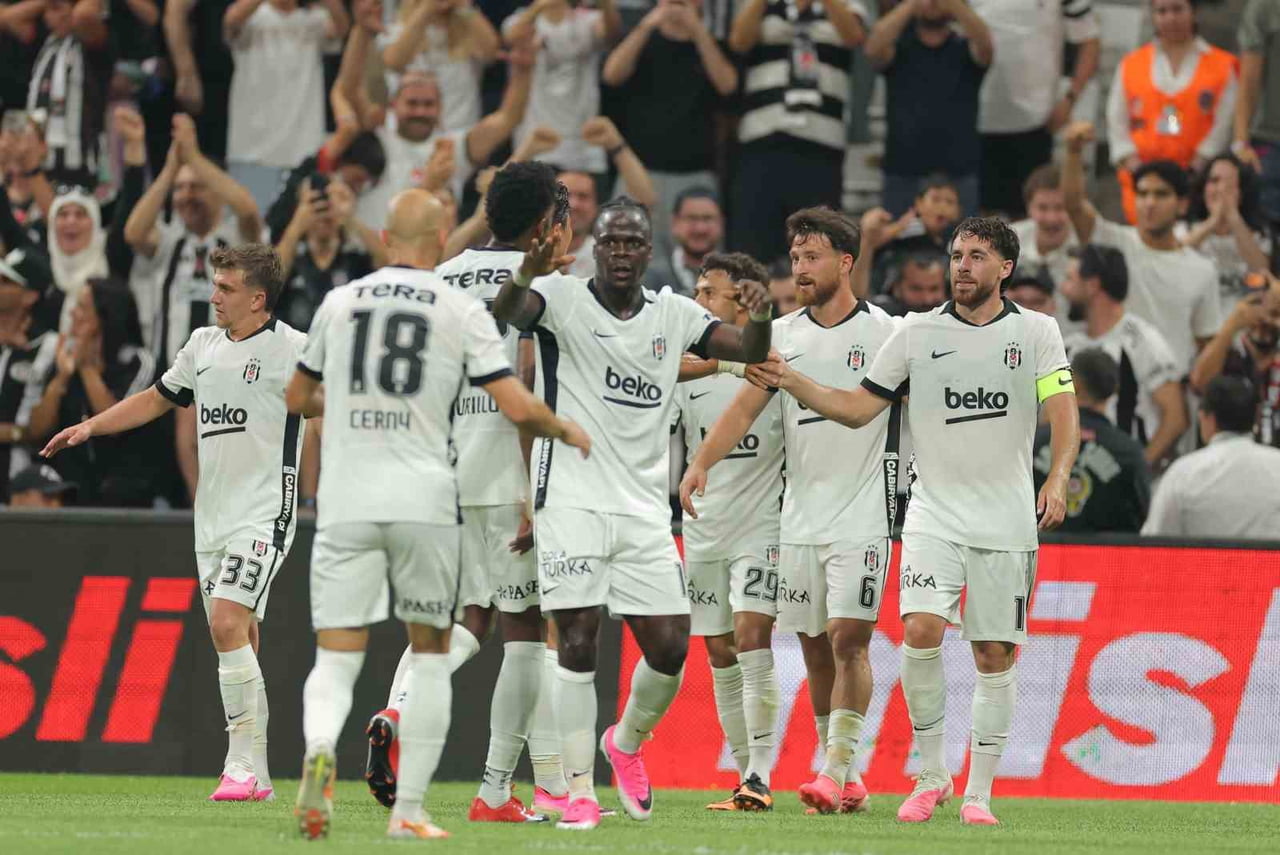 BEŞİKTAŞ, UEFA AVRUPA LİGİ 3. ELEME TURU RÖVANŞ MAÇINDA HRADEC KRALOVE’Yİ KONUK EDECEK. İLK...