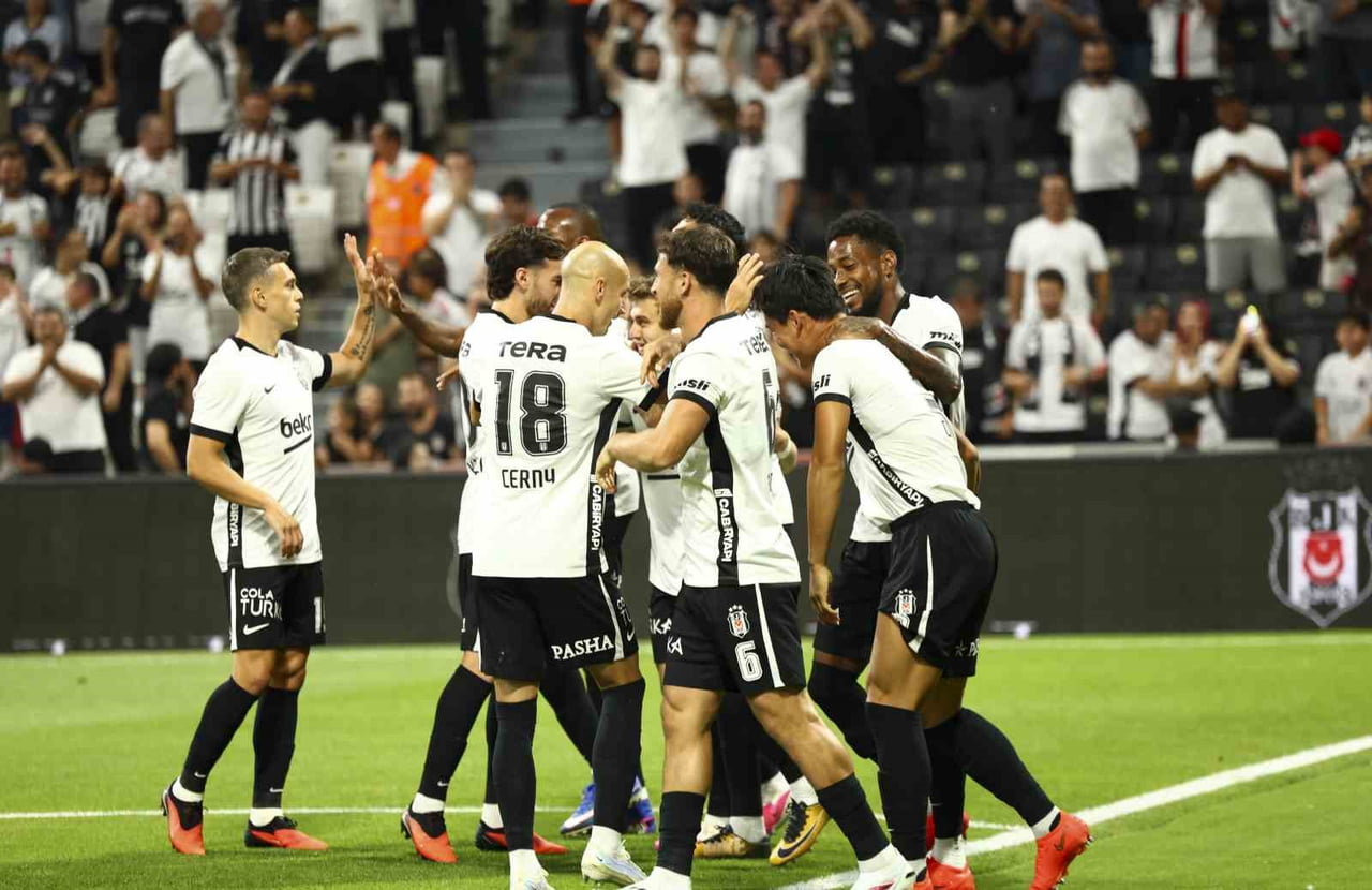 BEŞİKTAŞ, UEFA AVRUPA LİGİ PLAY-OFF TURU İLK MAÇINDA SAHASINDA LİTVANYA TEMSİLCİSİ KAUNO ZALGİRİS...