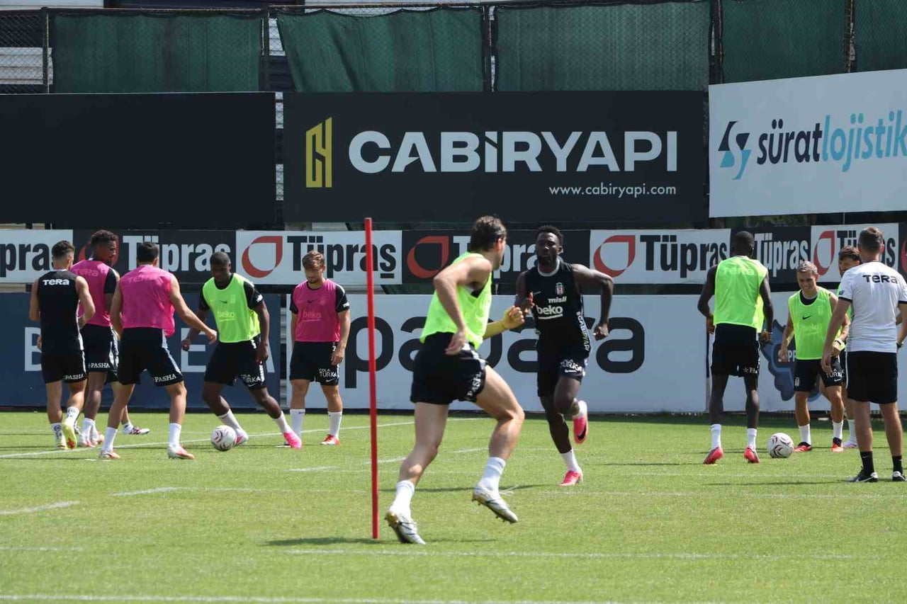 BEŞİKTAŞ, UEFA AVRUPA LİGİ PLAY-OFF TURU RÖVANŞINDA LİTVANYA EKİBİ KAUNO ZALGİRİS İLE OYNAYACAĞI...