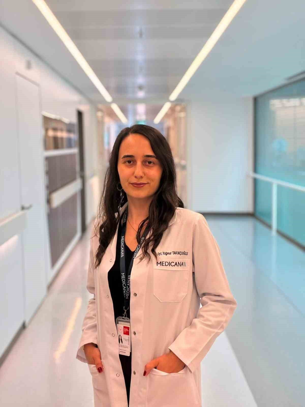 BESLENME VE DİYETETİK UZMANI DYT. YAĞMUR TAVUKÇUOĞLU