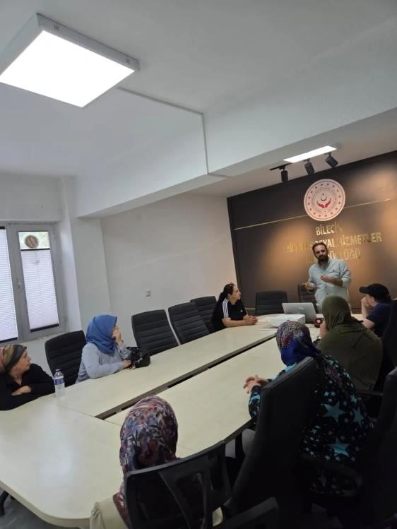 BİLECİK AİLE VE SOSYAL HİZMETLER İL MÜDÜRLÜĞÜNE BAĞLI BİLECİK SOSYAL HİZMET MERKEZİ MÜDÜRLÜĞÜ...