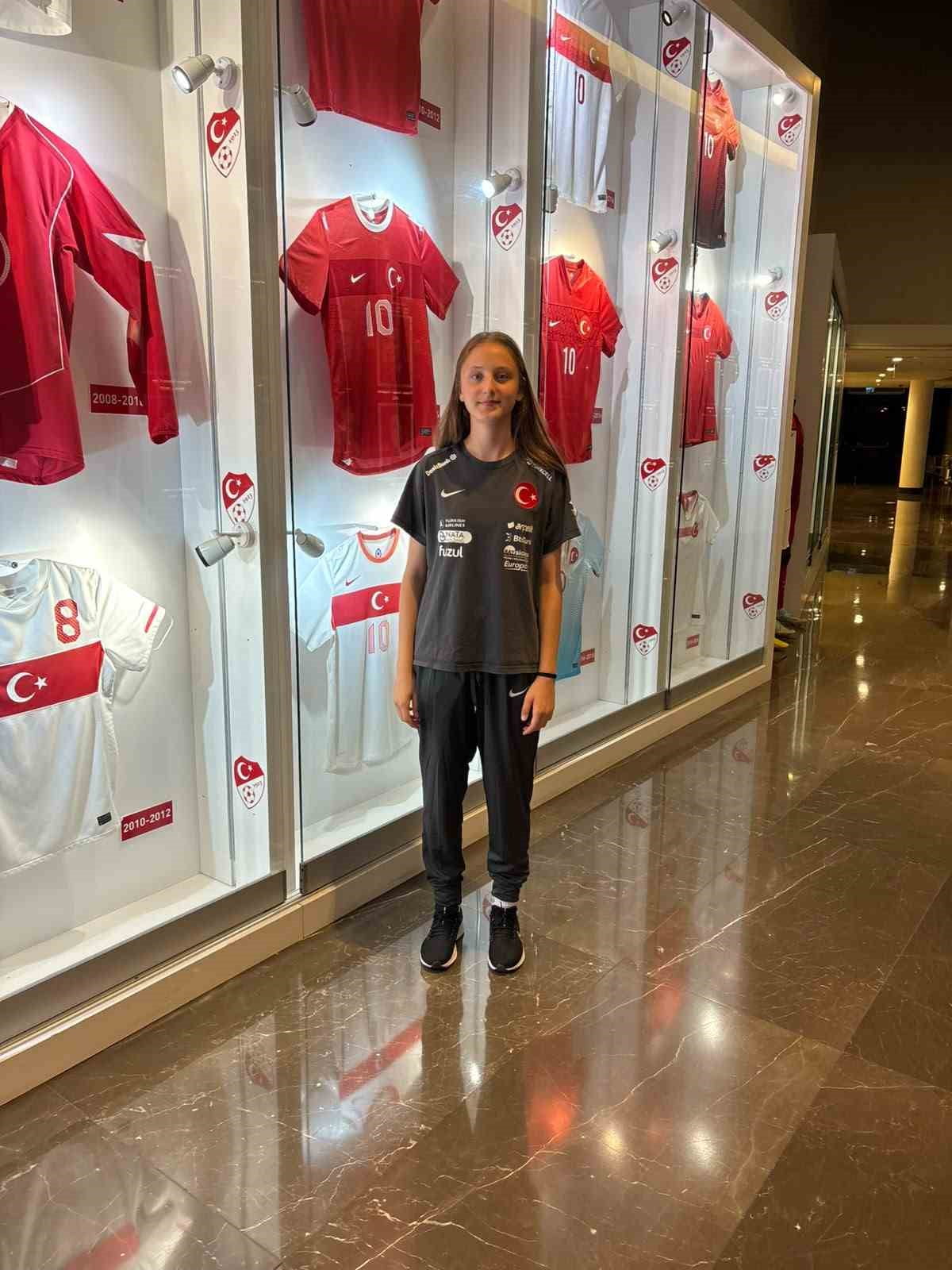 BİLECİK KOLEJ SPOR KULÜBÜ KALECİSİ MİLLİ TAKIMA DAVET EDİLDİ